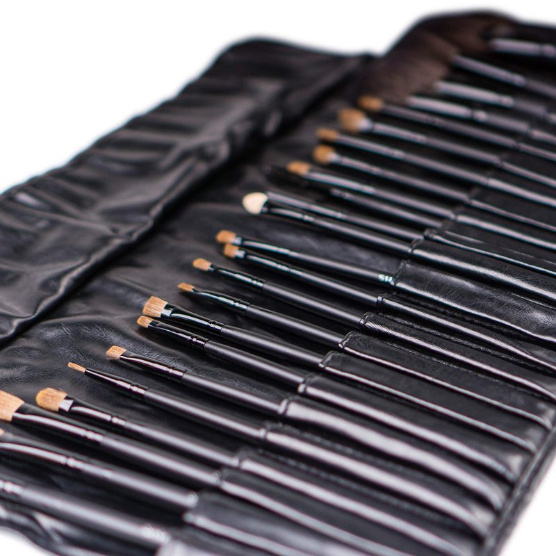 SHANY Makeup Brush Set Studio Quality Total Pro Make up Brushes with Pouch- Cosmetics applicator for Foundation, Powder, Eyeshadow, Concealer, Liner and more - 24 Count