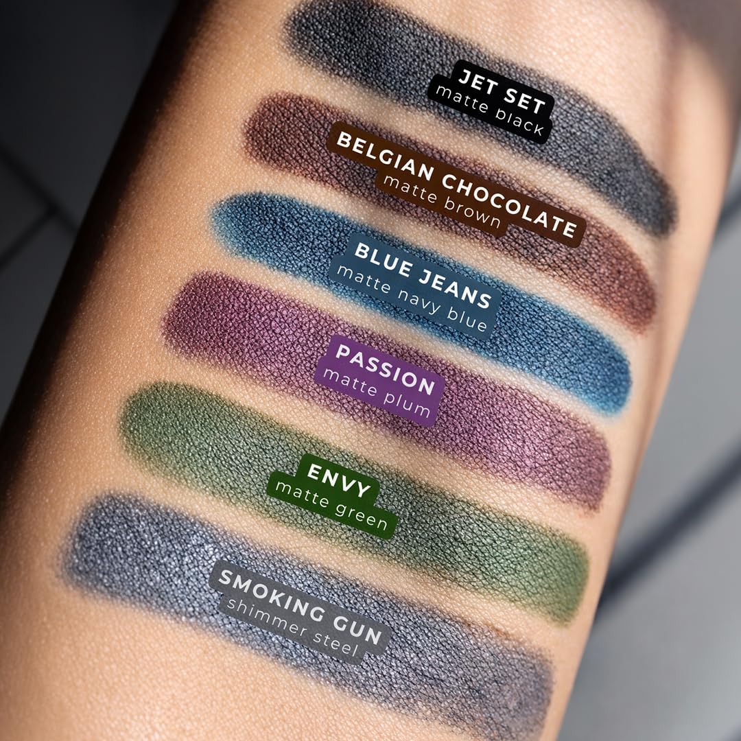 Honeybee Gardens Effortless Eyeliner Pencil, Belgian Chocolate Brown, Smooth Long-Wearing, Rich Pigment, Vegan & Gluten-Free