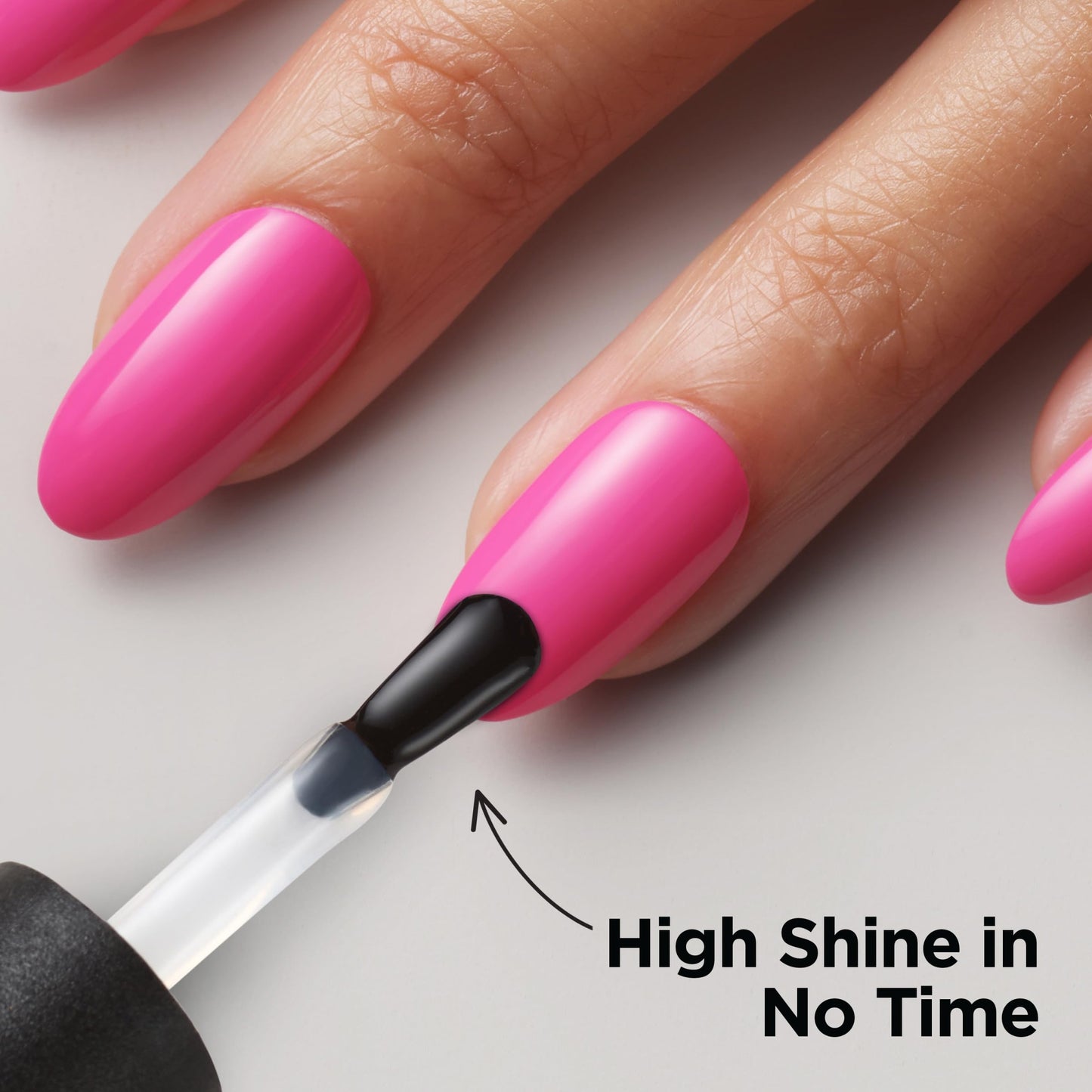 CND Vinylux Long Wear Shine Top Coat, Quick Drying Formula, Easy to Remove, 0.5 Fl Oz