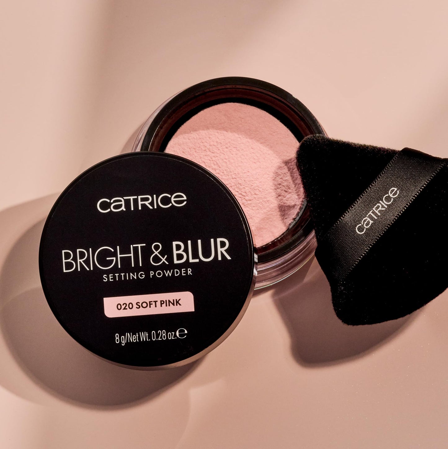 Catrice | Bright & Blur Loose Powder | Vegan & Cruelty Free