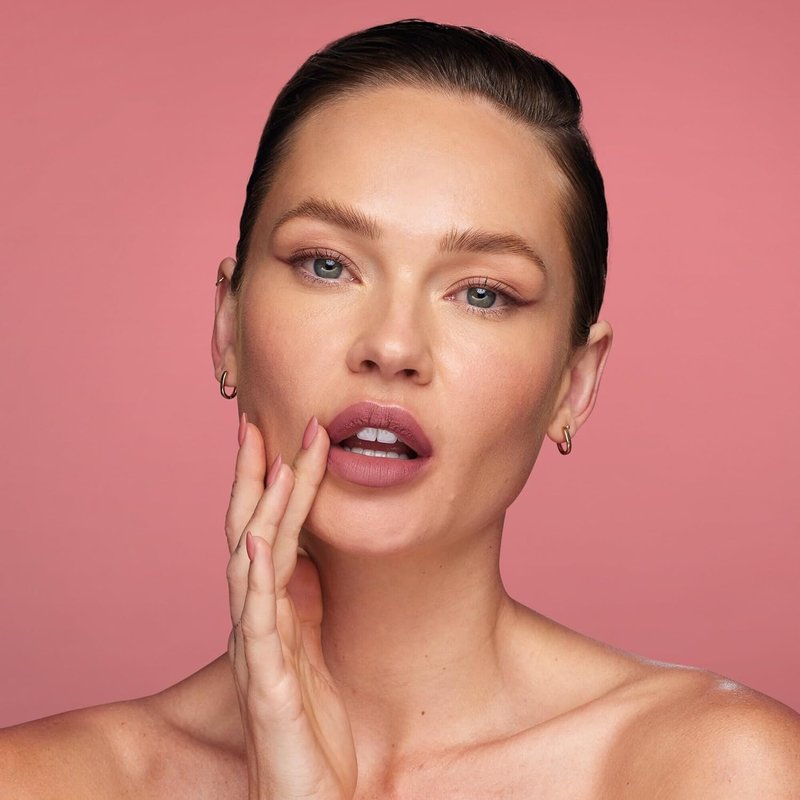 Huda Beauty Liquid Matte Lipstick - Ultra-Comfort Transfer-Proof Formula | Perfect Shade for All-Day Wear