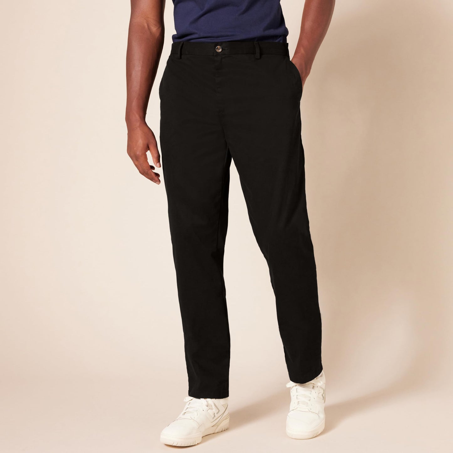 Amazon Essentials Men's Slim-Fit Wrinkle-Resistant Flat-Front Chino Pant