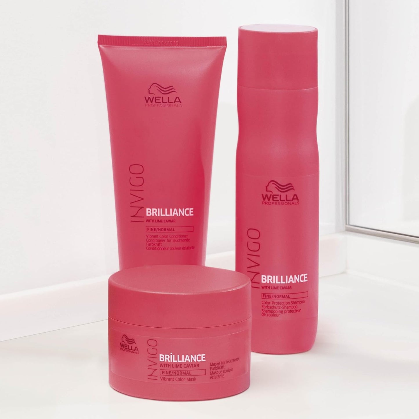 Wella Professionals Invigo Brilliance Shampoo - Color Care for Fine/Normal Hair | Daily Wash with Lime Caviar