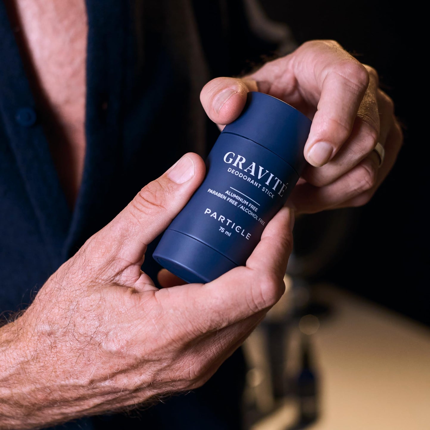Gravité Deodorant for Men – Aluminum and Paraben Free, Fresh & Invigorating Scent with Bergamot, Grapefruit, Rosemary, Cashmere Wood & Vetiver – Long-Lasting Deodorant Inspired by Gravité Cologne 75ml