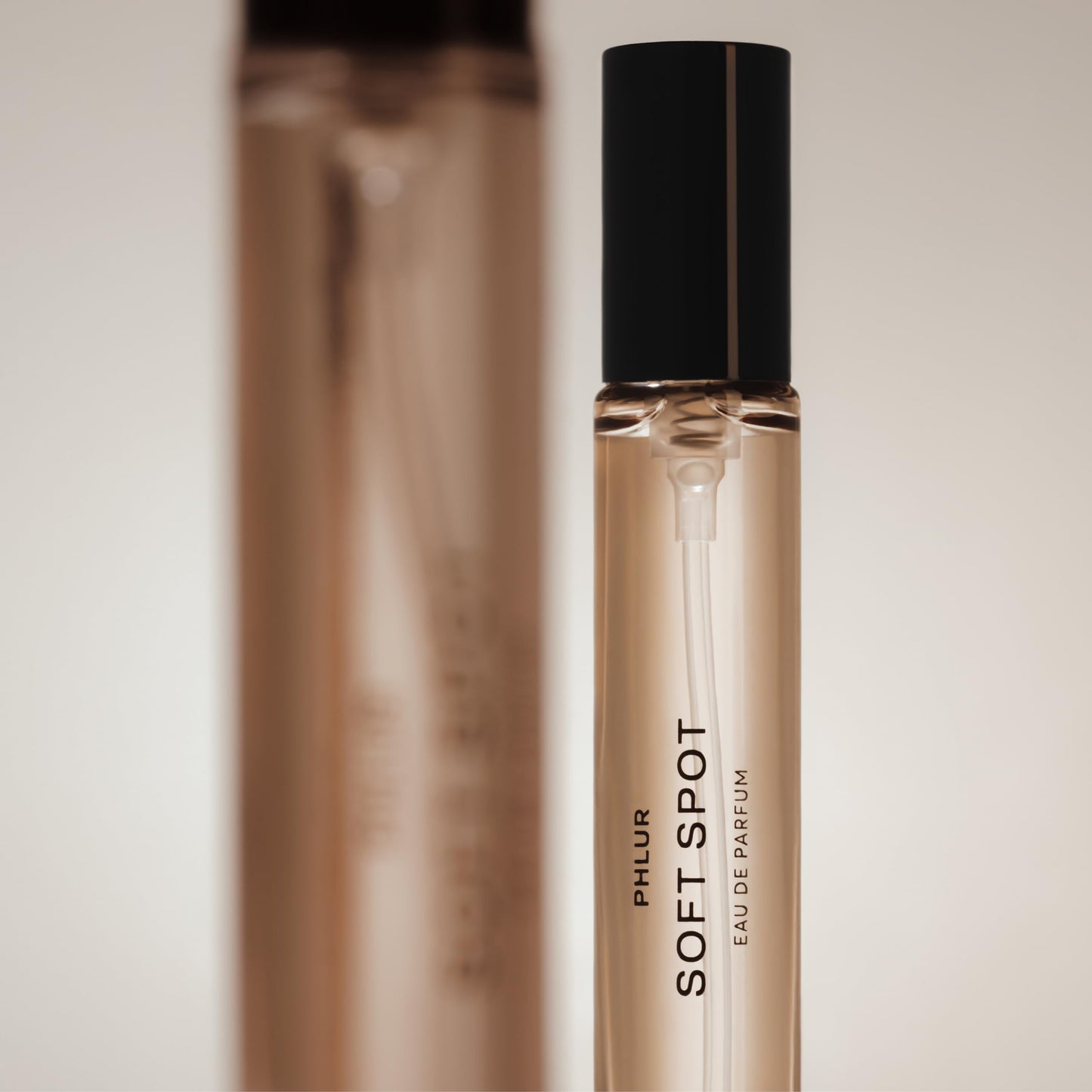 PHLUR Soft Spot Eau de Parfum - Full Size Perfume Fragrance - Floral Amber Musk Perfume with Bergamot, Mandarin, Jasmine, Sandalwood & Vanilla