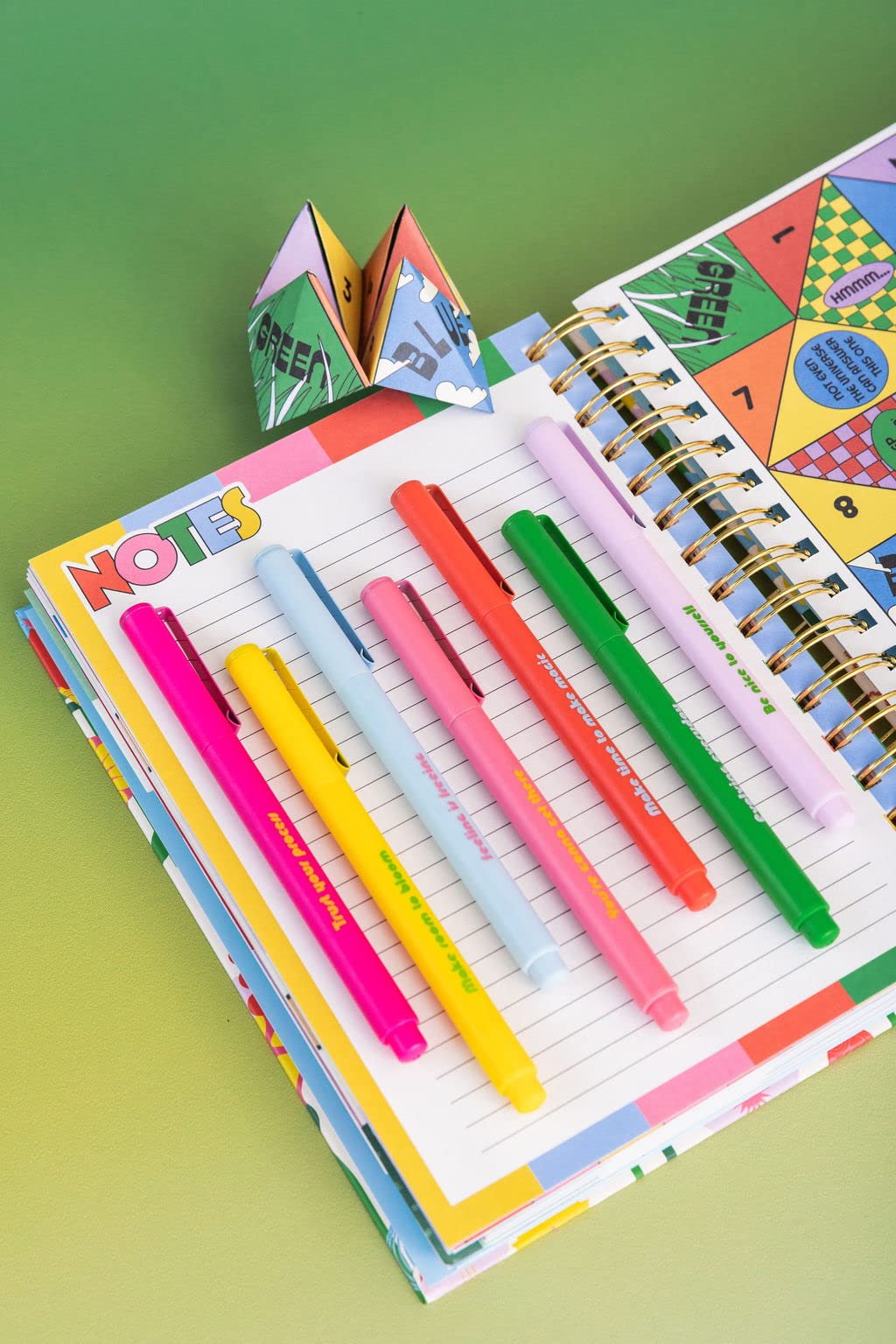 ban.do Set of 8 Fine Felt Tip Pens, Rainbow Colors
