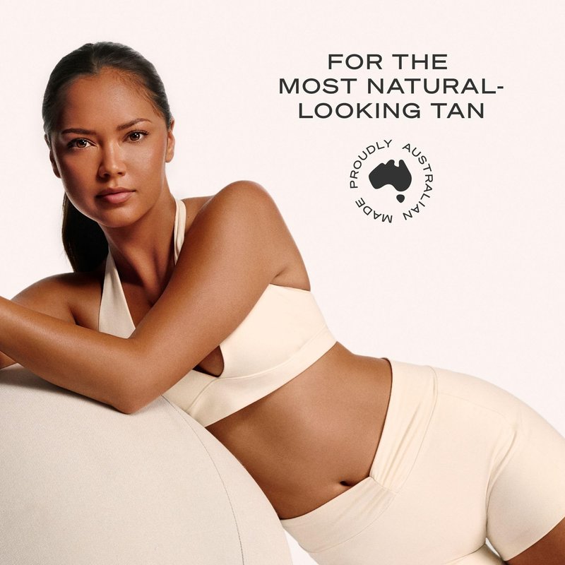Loving Tan Deluxe Self Tanning Bronzing Mousse, Ultra Dark - Streak Free, Professional Quality Sunless Tanning - Up to 5 Self Tanner Applications per Bottle, Cruelty Free - 4 FL Oz