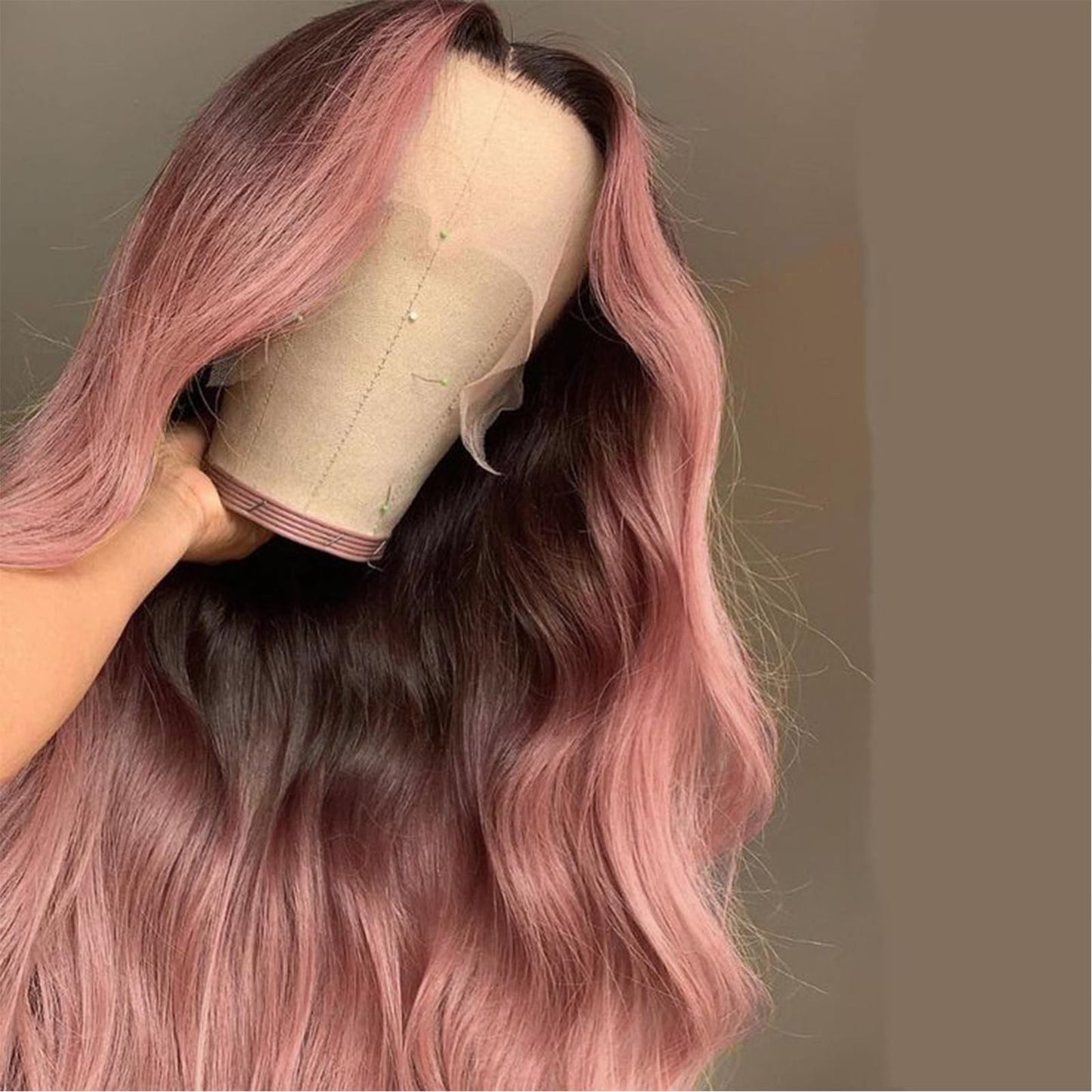 HILYN Long Pink Ombre Body Wave Wig 13x4 Light Pink Glueless Synthetic Lace Front Wig Pre Plucked 200 Density Hd Lace frontal Wig With Natural Hairline Loose Wave Colorful Wigs For Women 26 inches