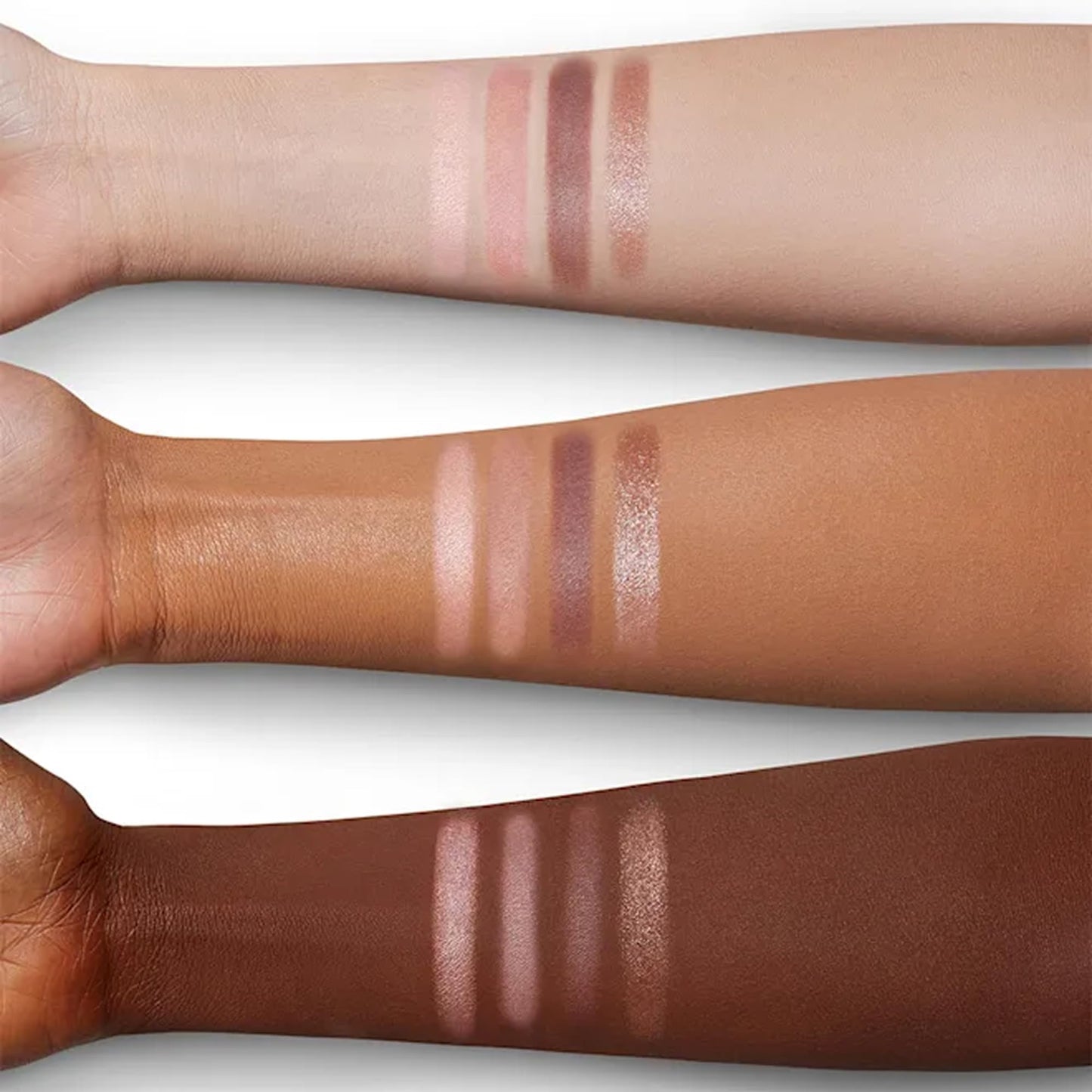 Charlotte Tilbury Luxury Palette Eyeshadow - Shimmer, Metallic & Satin Matte Eyeshadow Quad with a Rich Powder Formula - Includes 4 Complementary Shades - Pillow Talk