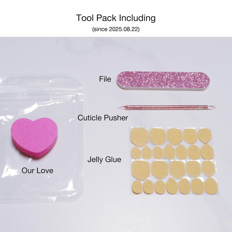[GLORS] Short Square Press On Nails, Nude Pink with Rose Gold Foil and Pearl Accents, 10 Pieces (Small, SS)