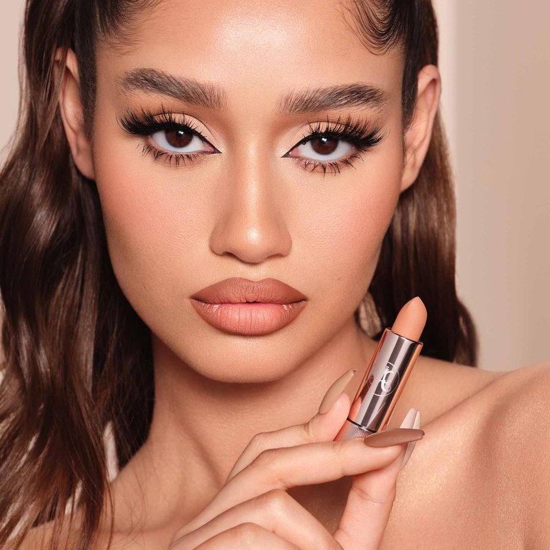 Anastasia Beverly Hills Matte Lipstick - Full-Pigment Long-Wearing Matte Lip Color with Smooth Comfortable Finish for Soft Velvet-Looking Lips - Blush Brown