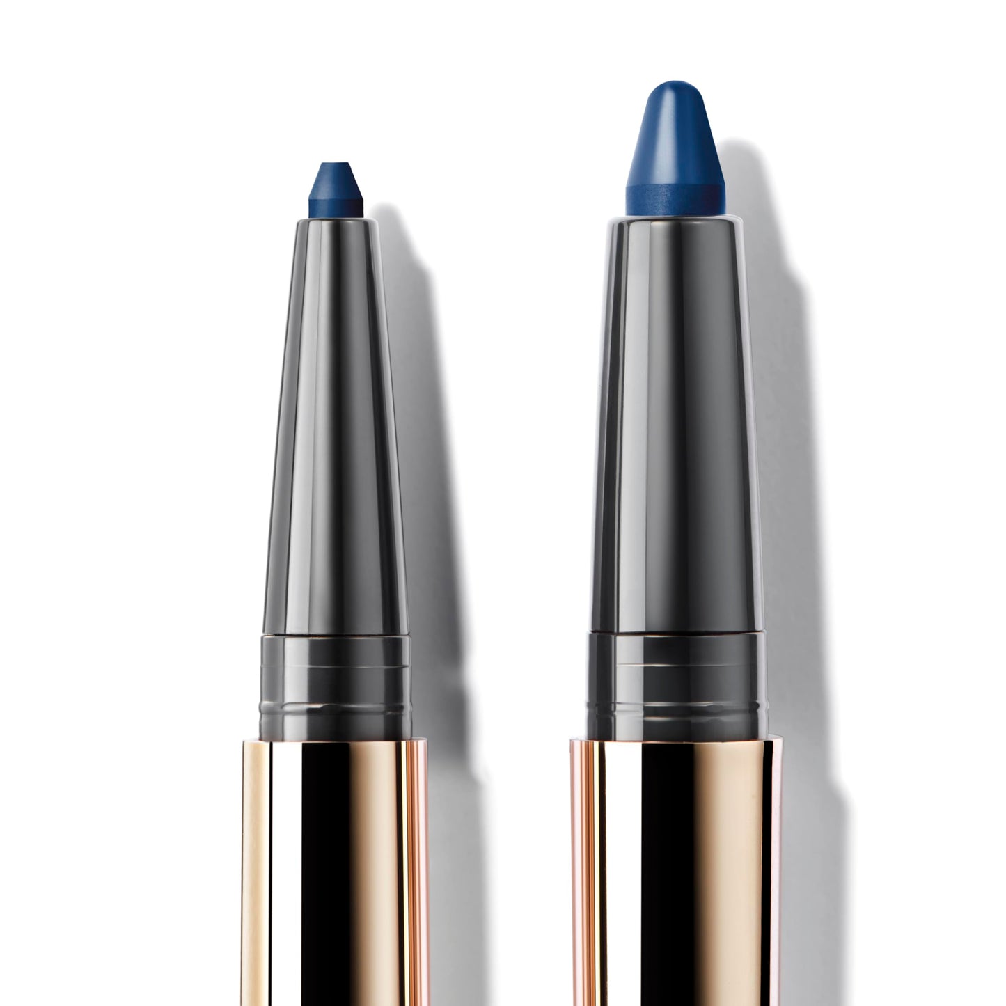 ICONIC LONDON Smokey Eye Duo Eyeliner | Creamy, Easy to Blend 2-in-1 Eyeliner Crayon, Water Resistant, Cruelty Free, Vegan Makeup (Electric Blue) 0.027 oz