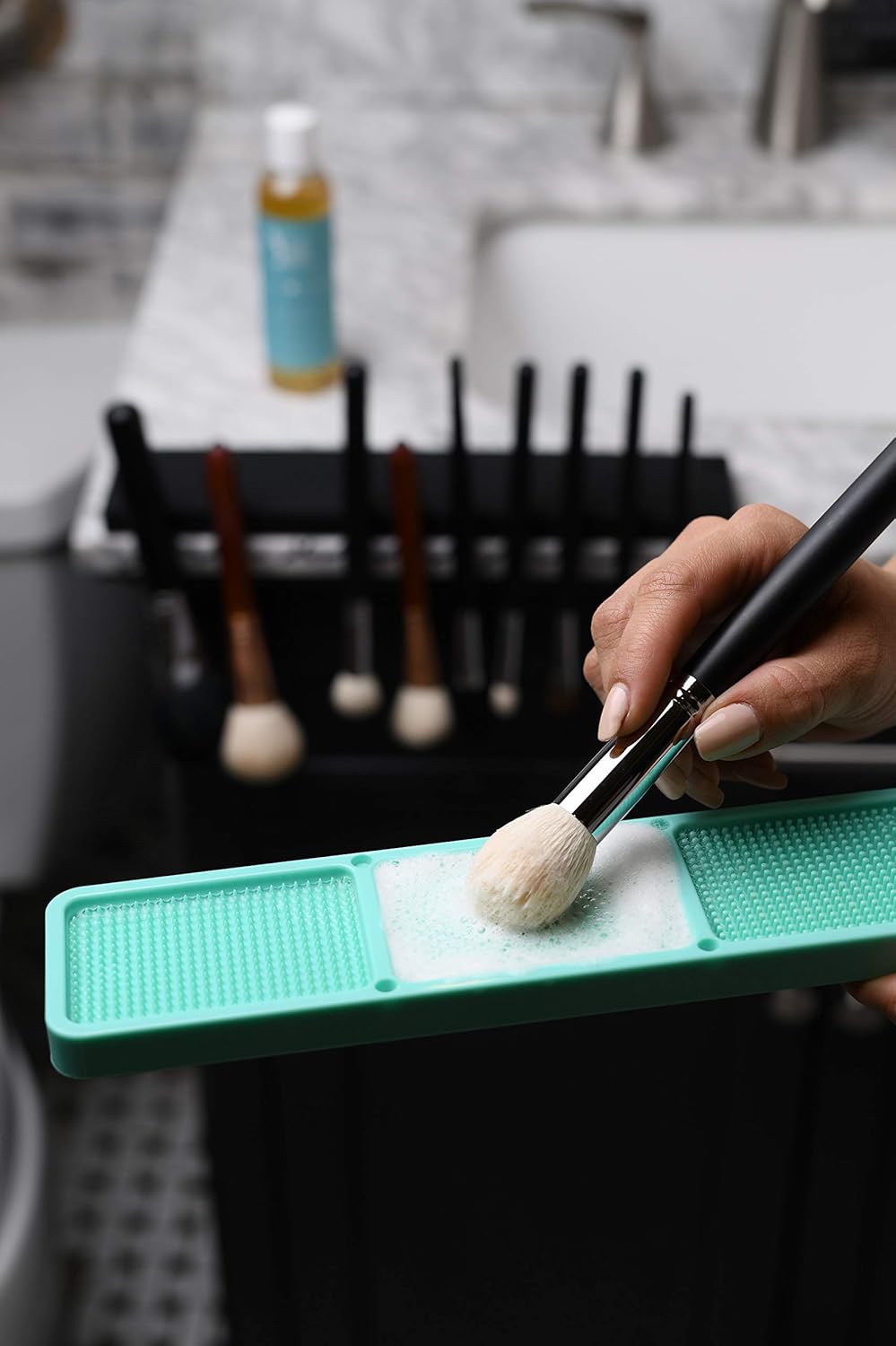 Makeup Brush Cleaner - Quickly Cleans & Protects Brushes | Plant-Derived Ingredients, No Residue