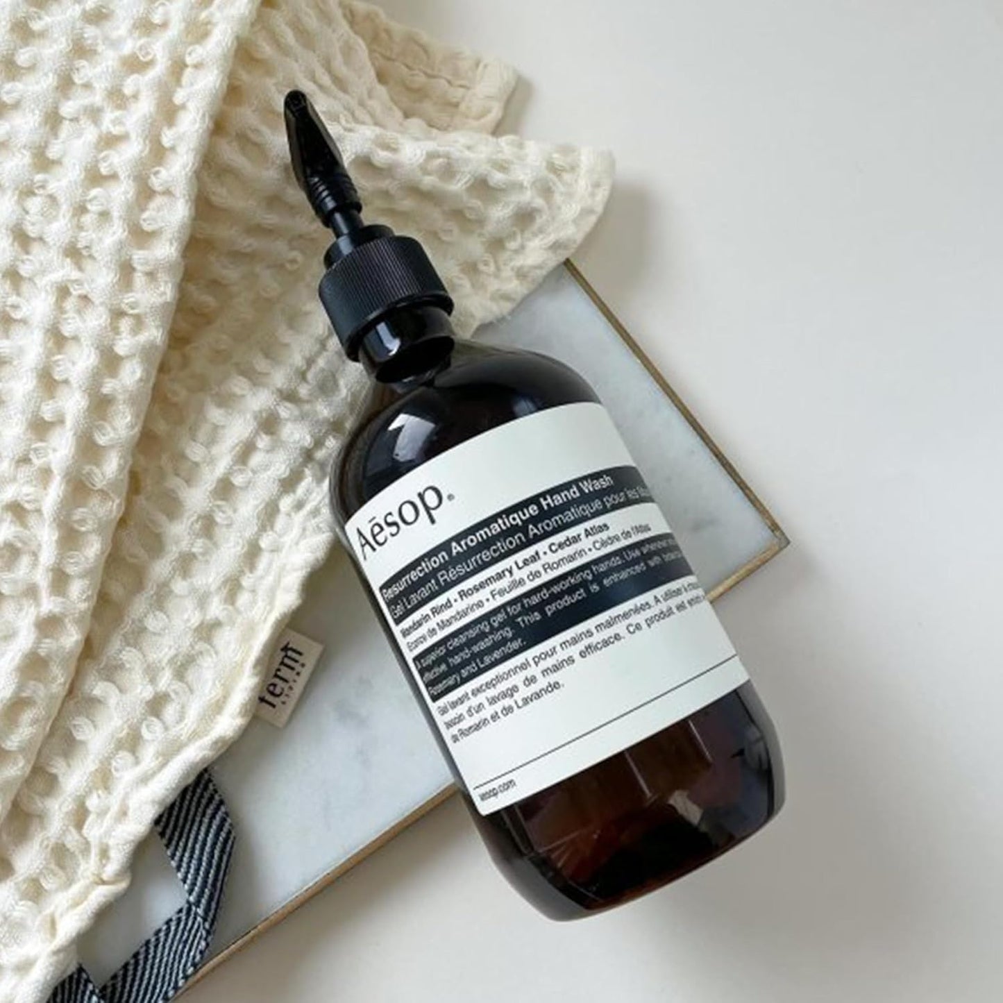 Aesop Resurrection Aromatique Hand Wash - Hydrating Non-Drying Soap with Mandarin & Lavender | 16.9 oz