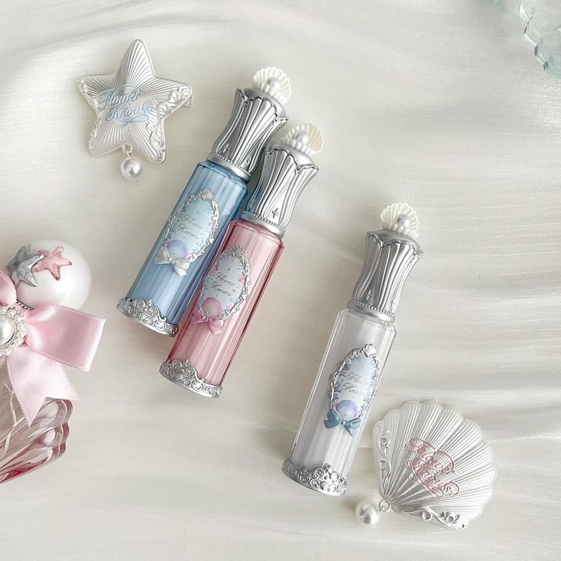 Flower Knows Shell's Jewel Nourishing Lip Glaze,Shimmery Clear Lip Gloss with Hyaluronic,Moisturizing Plumping Oil,Non-Sticky,0.16 Fl.Oz(P06 Lunar Jelly)