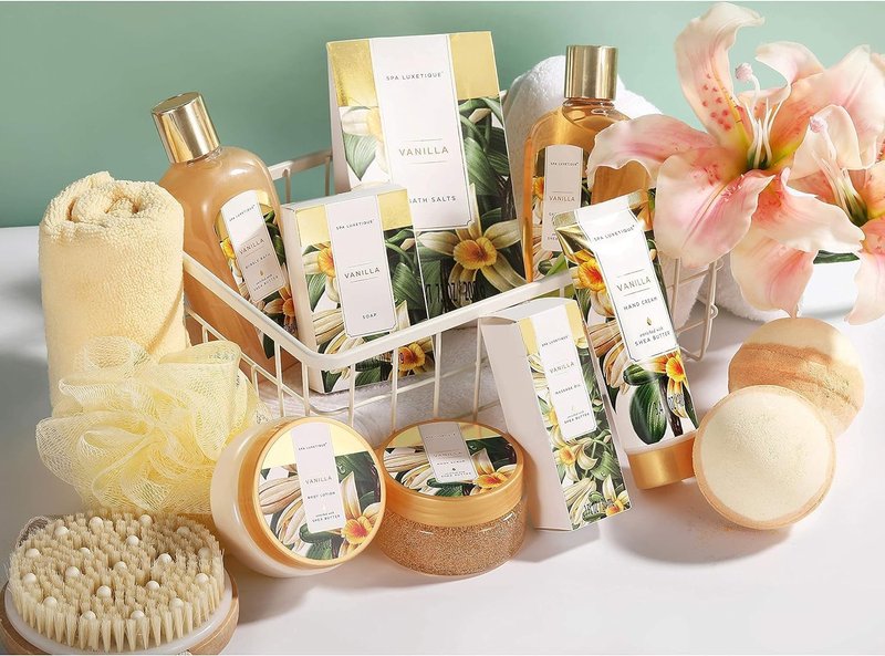 Spa Luxetique Gift Baskets for Women,15 Pcs Vanilla Spa Gifts for Women, Women's Gifts with Bubble Bath, Bath Salt, Bath Bombs, Mothers Day Gifts