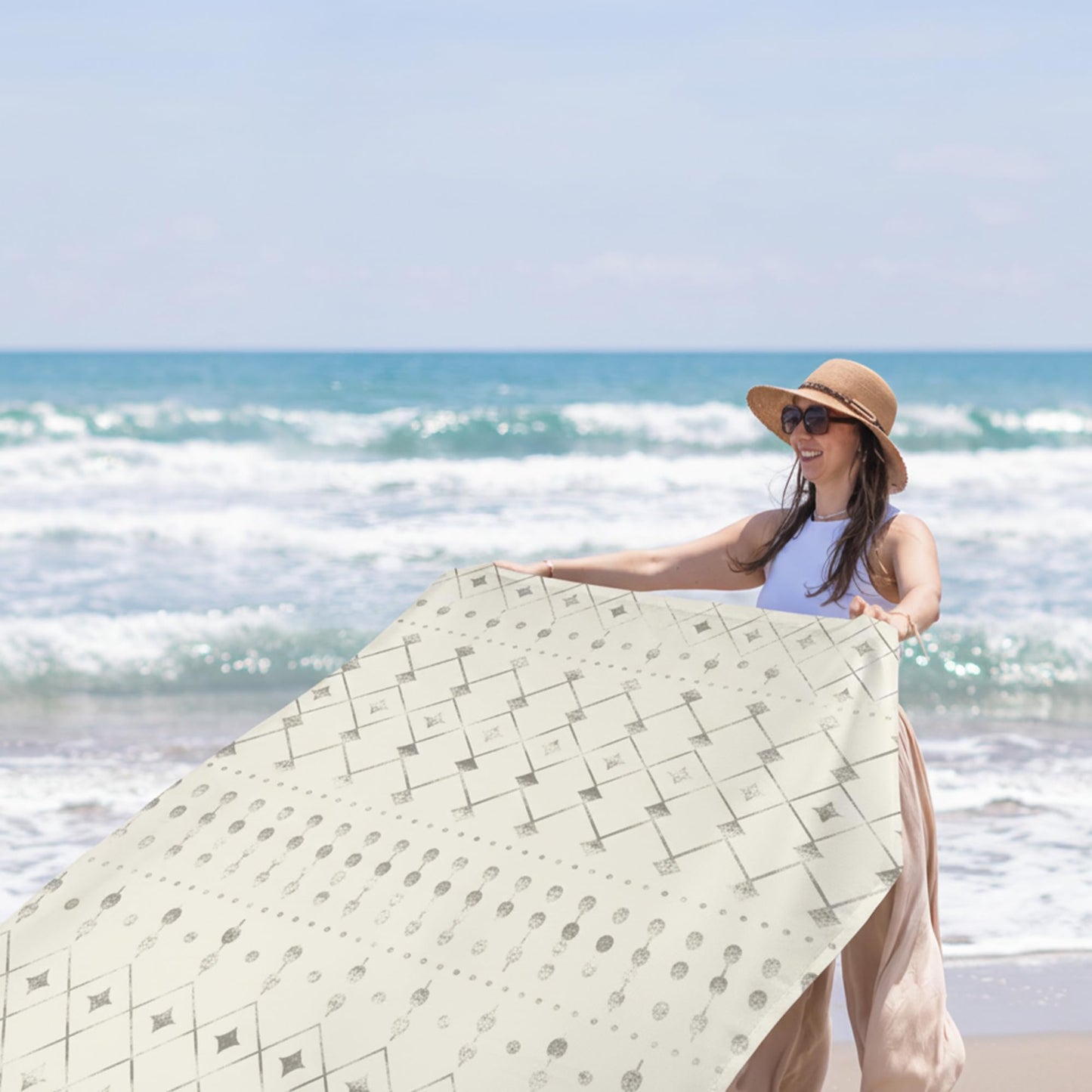 Beach Blanket Waterproof Sandproof, 78"×86" Large Picnic Blankets for 2-4 Adult, Lightweight Quick Dry Polyester Beach Mat for Outdoor, Travel, Camping, Beach Vacation Essentials Must Have Accesorries