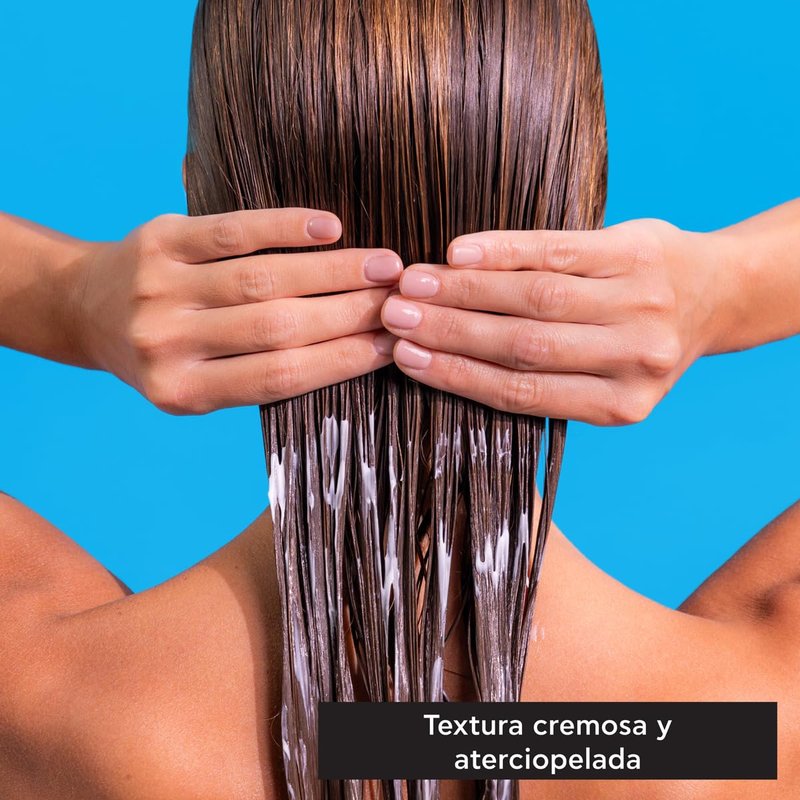 Apivita HYALURONIC HYDRA Hair Conditioner, Natural Deep Conditioning Treatment With Hyaluronic Acid, and Honey StB, Offers Deep Hair Moisturization, Frizz Control & Split Ends Prevention