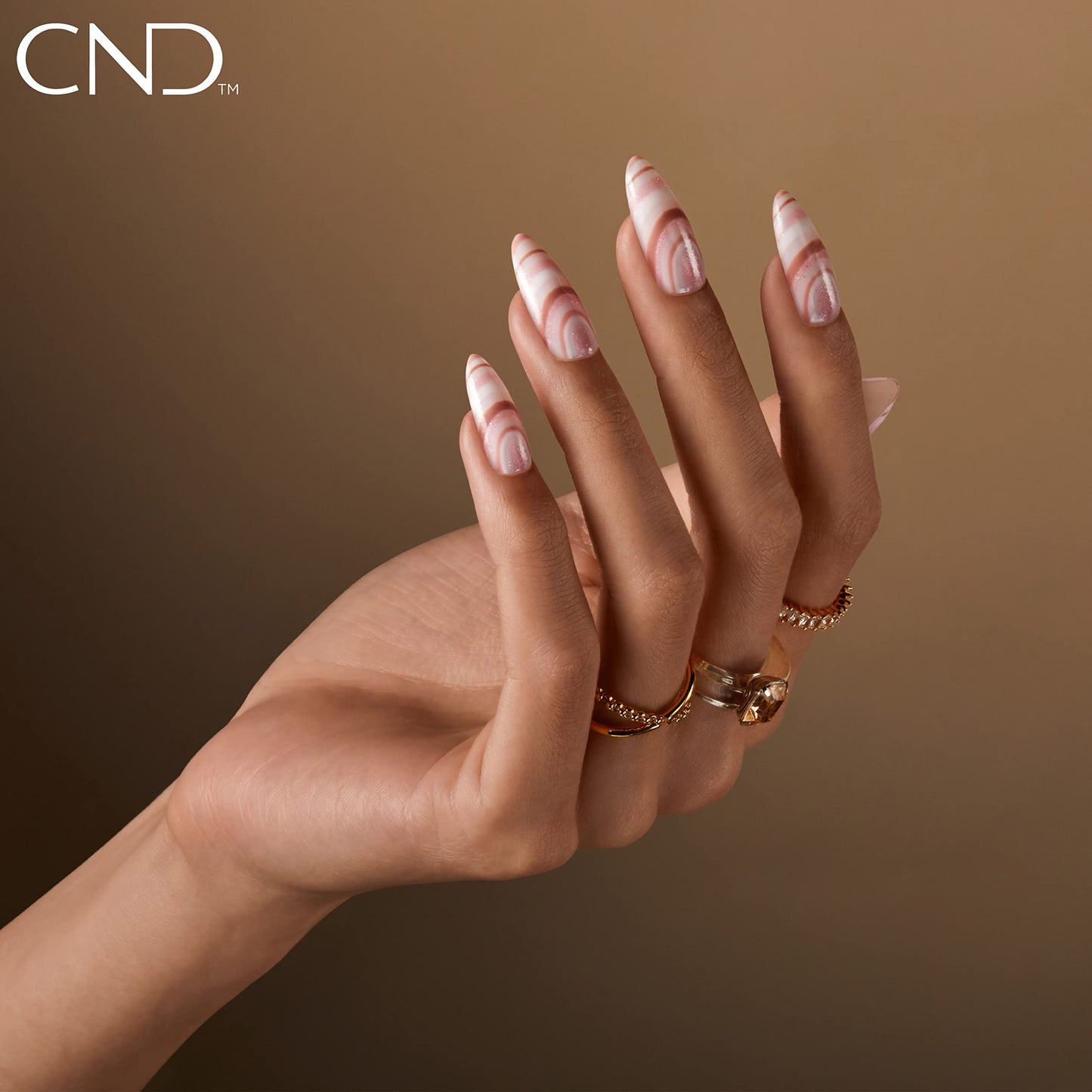 CND Vinylux Longwear Pink Nail Polish, Gel-like Shine & Chip Resistant Color, Romantique, 0.5 Fl Oz