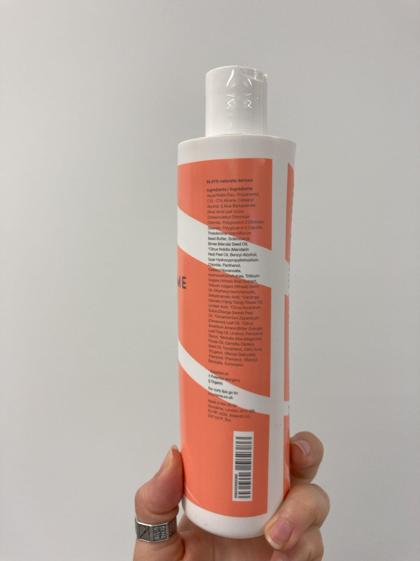 Boucléme Seal + Shield Curl Defining Gel - Strong Hold Gel to Protect Against Humidity - 95.69% Naturally Derived Ingredients and Vegan - 10.1 fl oz
