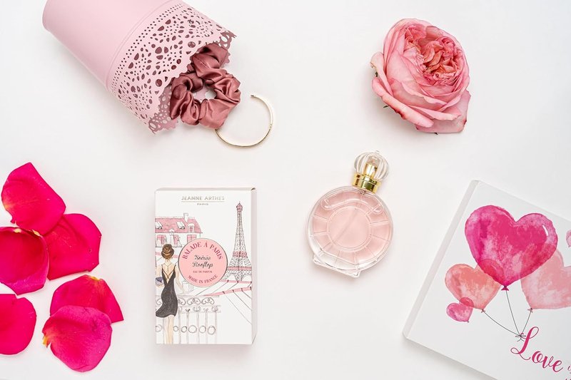 Balade À Paris Eau De Parfum - Fresh Floral Spray Perfume for Women | Notes of Pear & Pink Pepper - 3.38 Fl. Oz