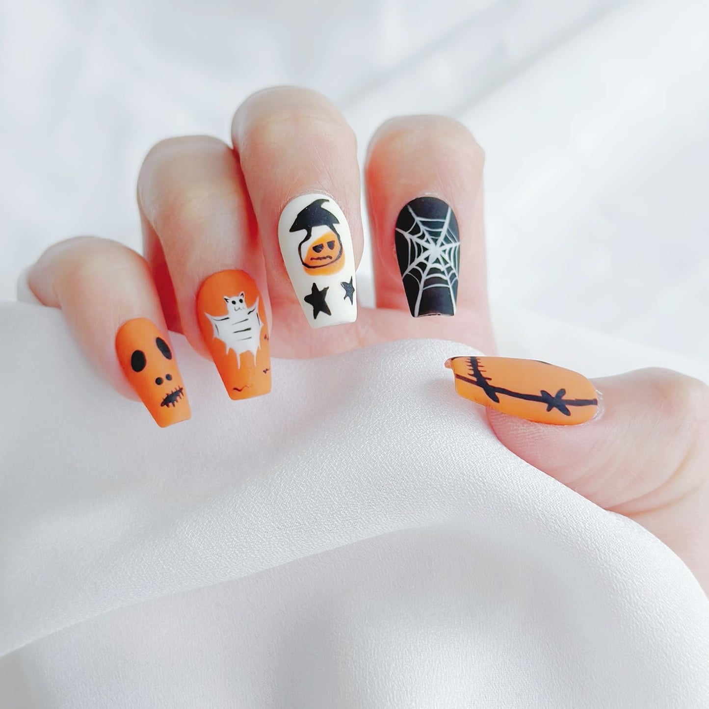 LARSOOY Nails Handmade Press On Nails Middle Square | Hand Painted Reusable False Nails with Unique Halloween Designs | 10 Pcs (Halloween Drawing, M)