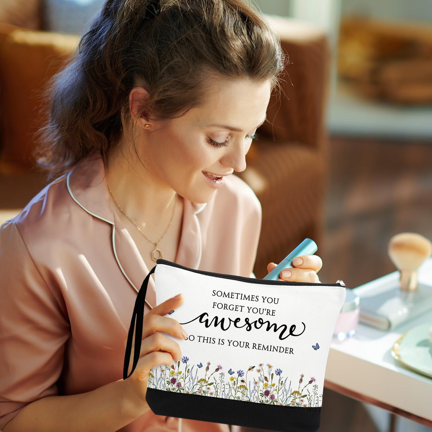 Reginary Makeup Bags Gifts for Women Bulk Inspirational Flower Canva Cosmetic Bag with Zipper You Are Awesome Thank You Gift for Nurse Staff Employee Coworker Team Nurse(30 Pcs,Gratitude)