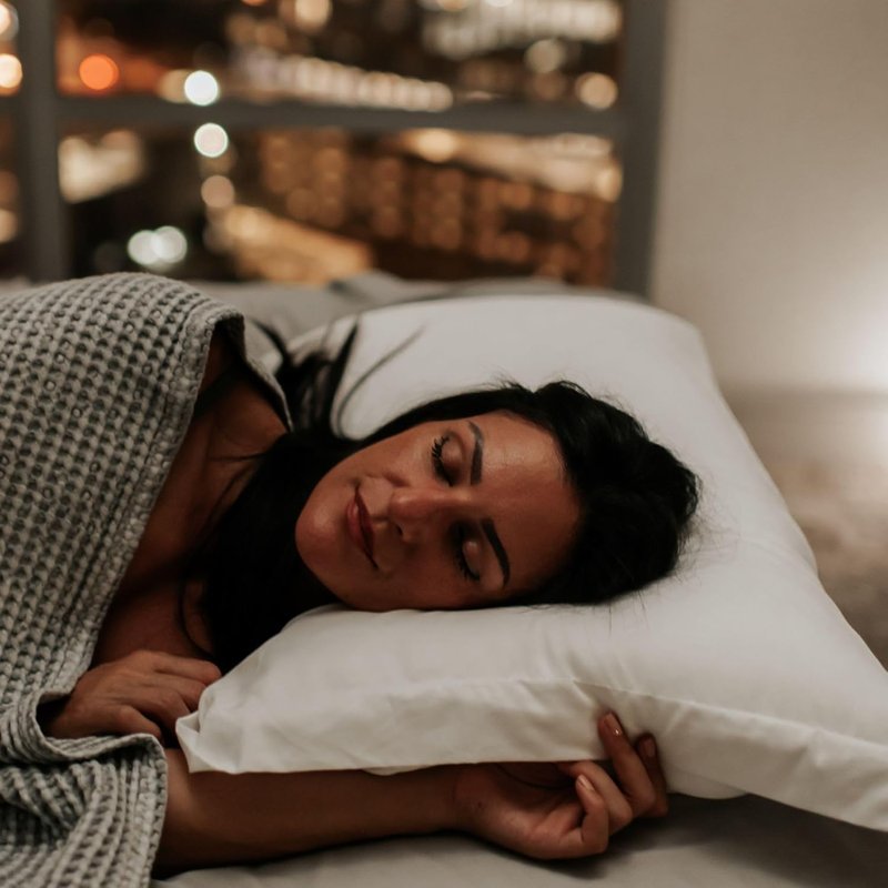 Down Alternative Pillows - Hypoallergenic Queen Size, Set of 2 | Premium Breathable Comfort for Side & Back Sleepers
