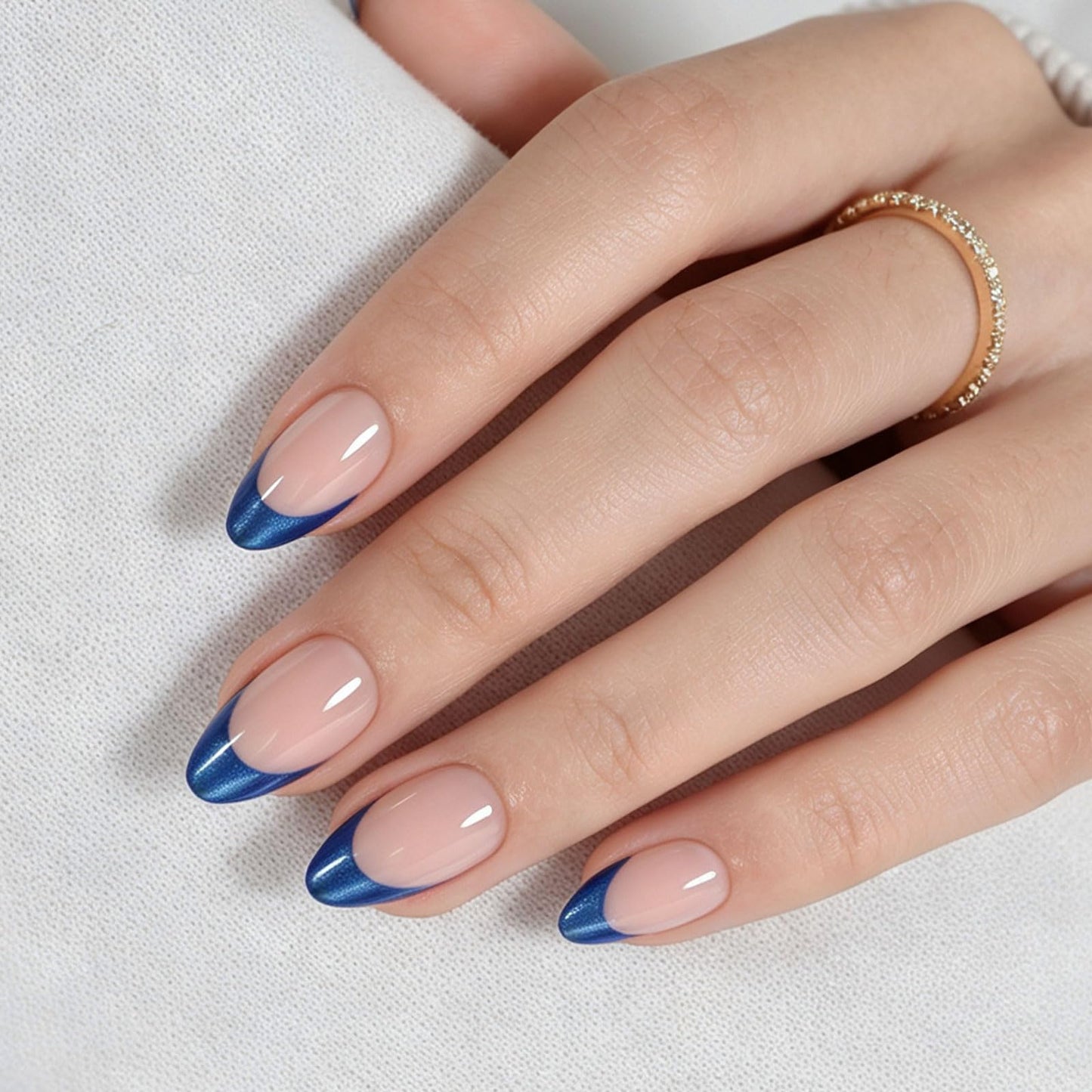 GJZEZ 32Pcs Press On Nails Soft Gel Fake Nail, Short Almond, Royal Blue