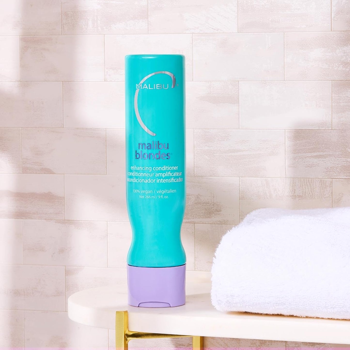 Malibu C Blondes Enhancing Conditioner - Hydrating Formula for Natural & Processed Blondes | 9 oz, Protects from Damage