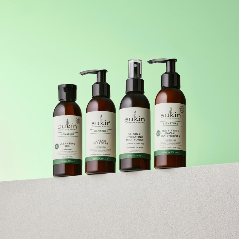Sukin Original Hydrating Toner, Face Mist – Refreshing Chamomile & Rose Water Spray for Face, Beauty & Personal Care Essentials, 4.23 Oz