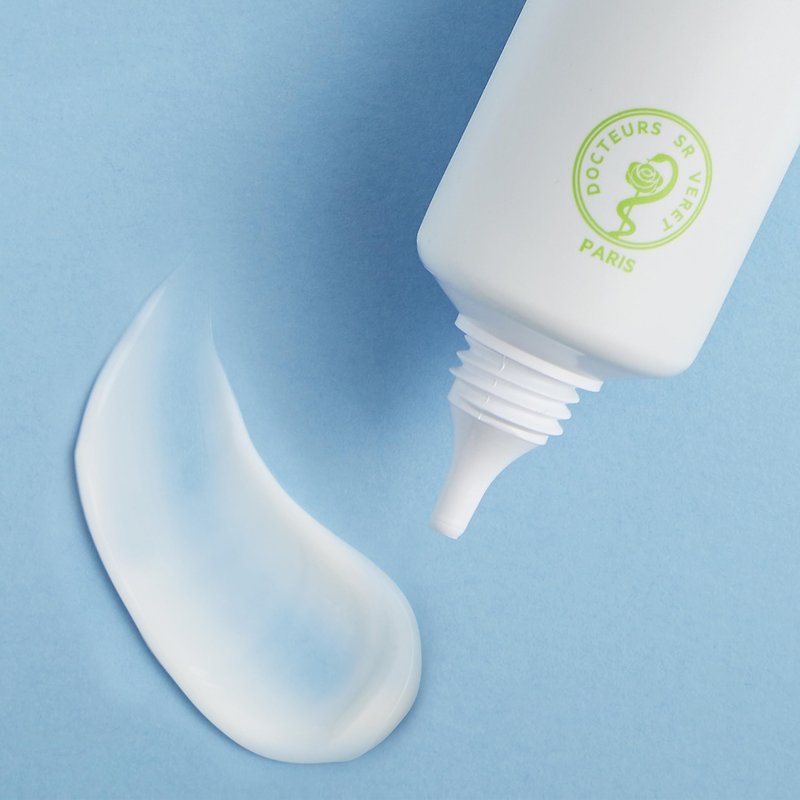 SVR - Sebiaclear Mat + Pores - Oil-Free Daily Matte Moisturizer with Salicylic Acid & Niacinamide - For Oily, Combination, and Sensitive Skin - Reduces Visible Pores - Dermatologically Tested - 40ml