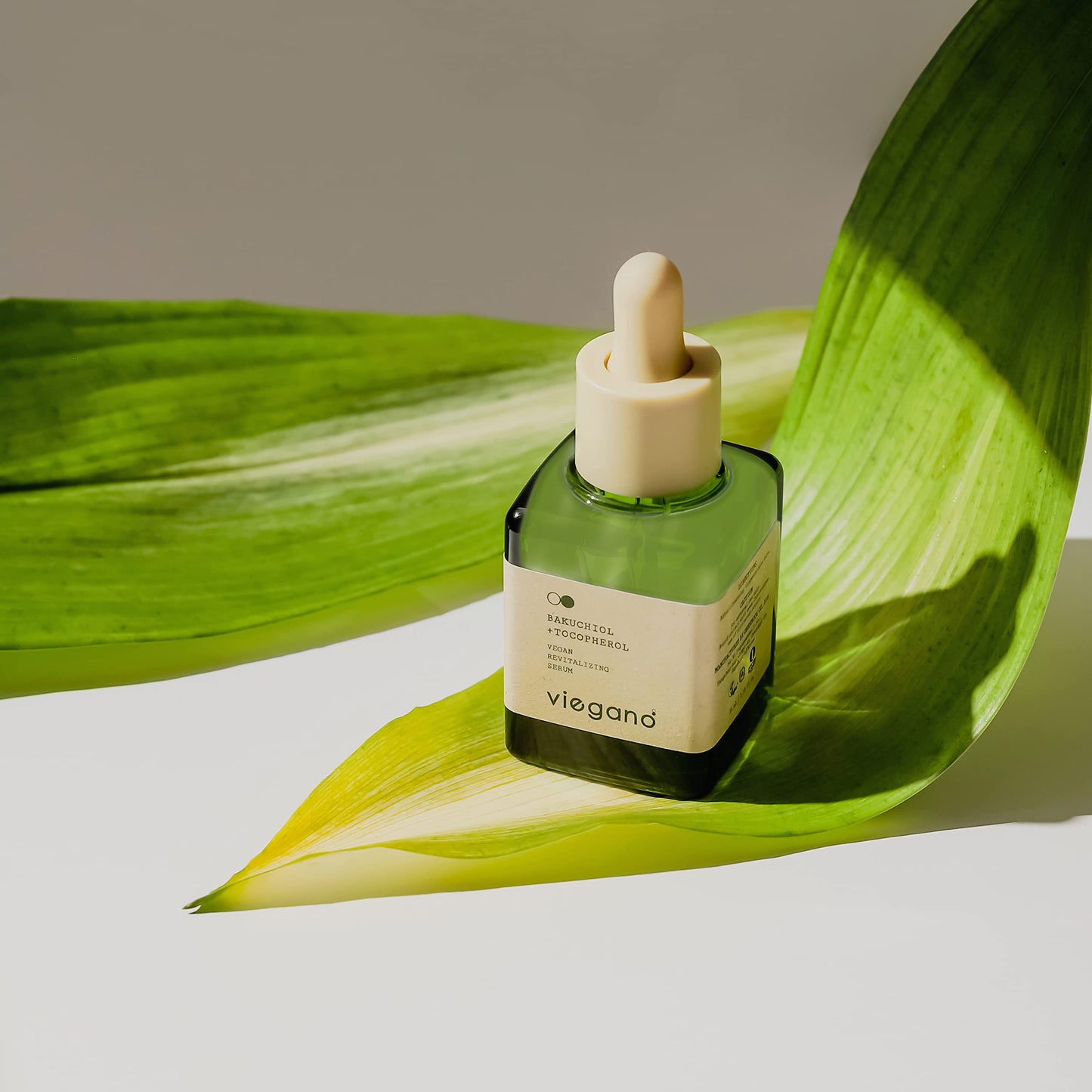 [ viegano ] Rejuvenating Serum with Bakuchiol Retinol Alternative | BAKUCHIOL + TOCOPHEROL | Targets Fines Lines & Wrinkles | Korean Skincare for Elasticity & Uneven texture| 100% Vegan | 35 mL