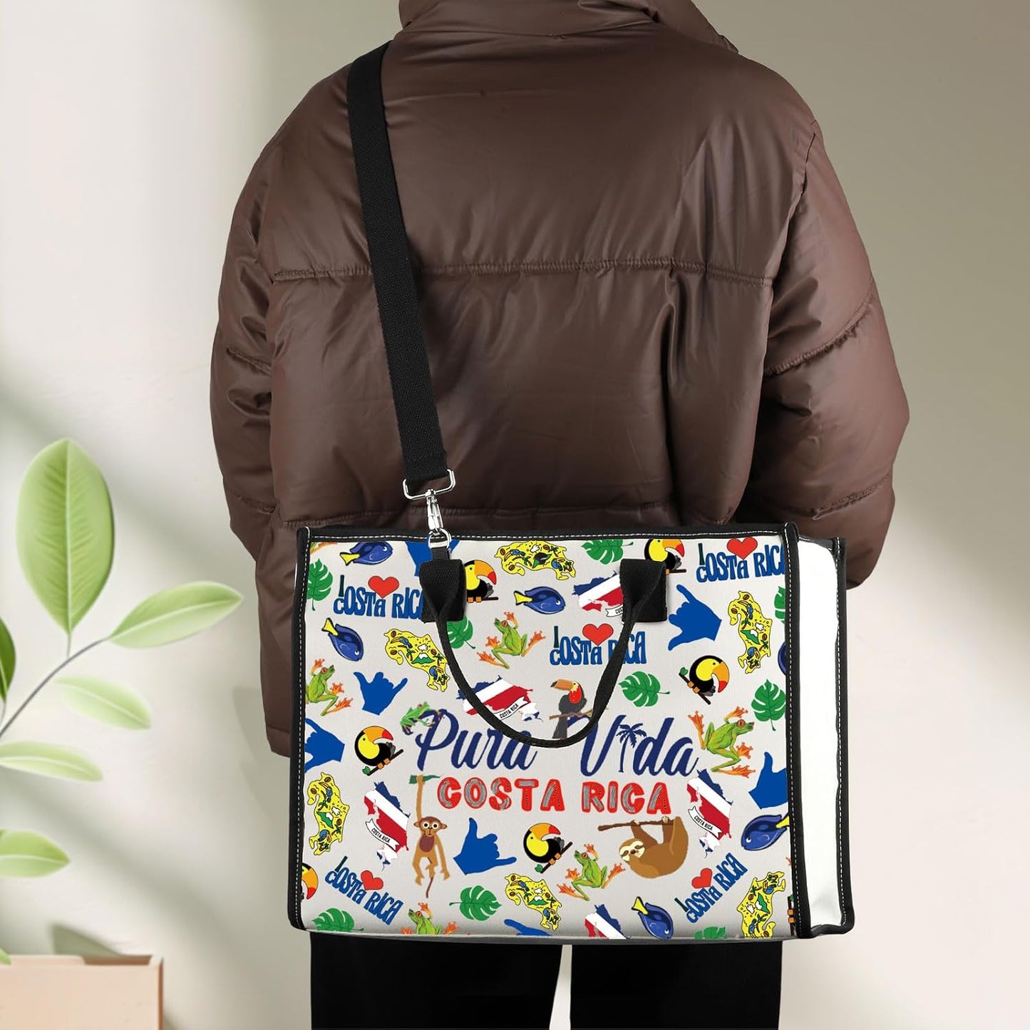Costa Rica Makeup Bag - Stylish Travel Gift for Costa Rica Lovers | Zippered Design
