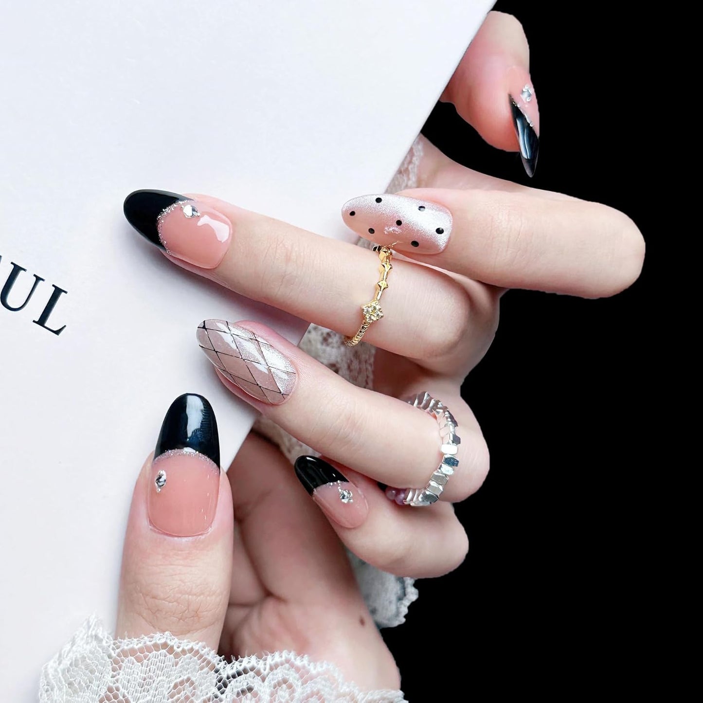 3D Sea Shell Press-On Nails - Handmade Medium Almond Beach Nail Art with Butterflies (L Size)