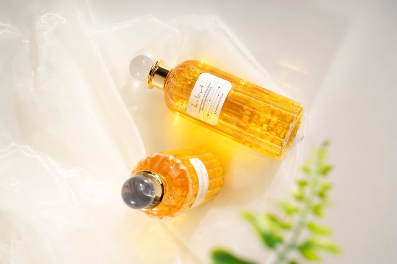 Kabut Pearl Extract Body Wash, Amber Powder Infused, Plant-Based Natural Formula for Daily Cleansing, Gentle Hydrating Shower Gel, 400ml