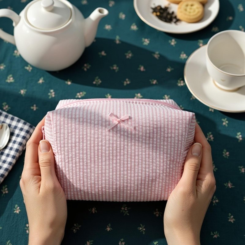 10 Pcs Cotton Quilted Makeup Bags Bulk-Valentines Day Gifts Bow Stripe Cosmetic Bags Coquette Aesthetic Makeup Pouch with Zipper Travel Portable Bag Preppy Gifts for Women (Blue)