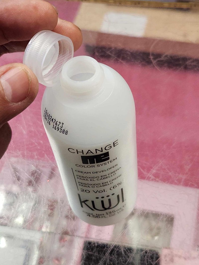 Küül Change Me Peroxide 10 Volume 29.42 floz Color System Crema para el Cabello white