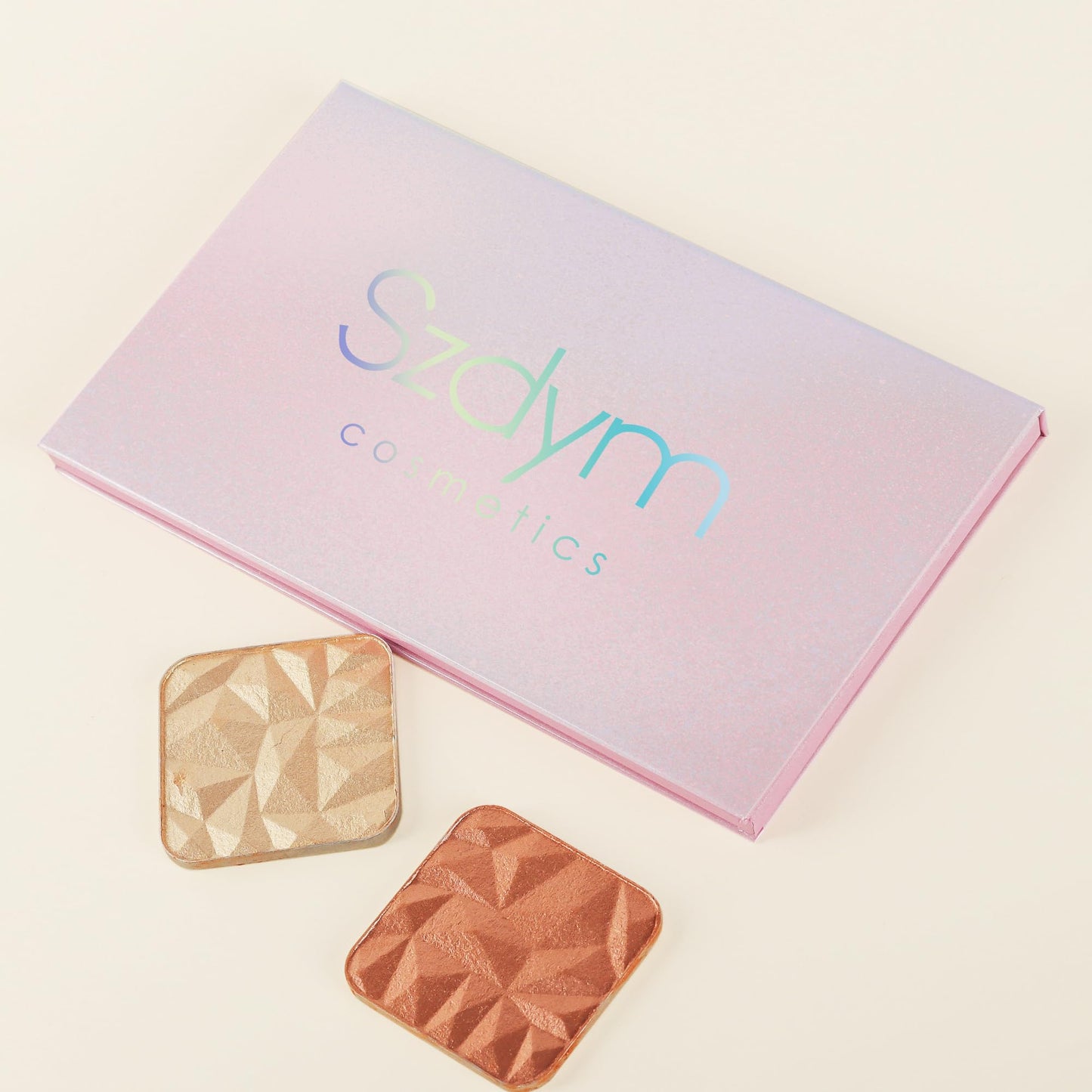 SZDYM Pink Empty Magnetic Palette With Mirror, Cute Empty Makeup Palette for Highlighters Lipstick Blush Powder Eyeshadows