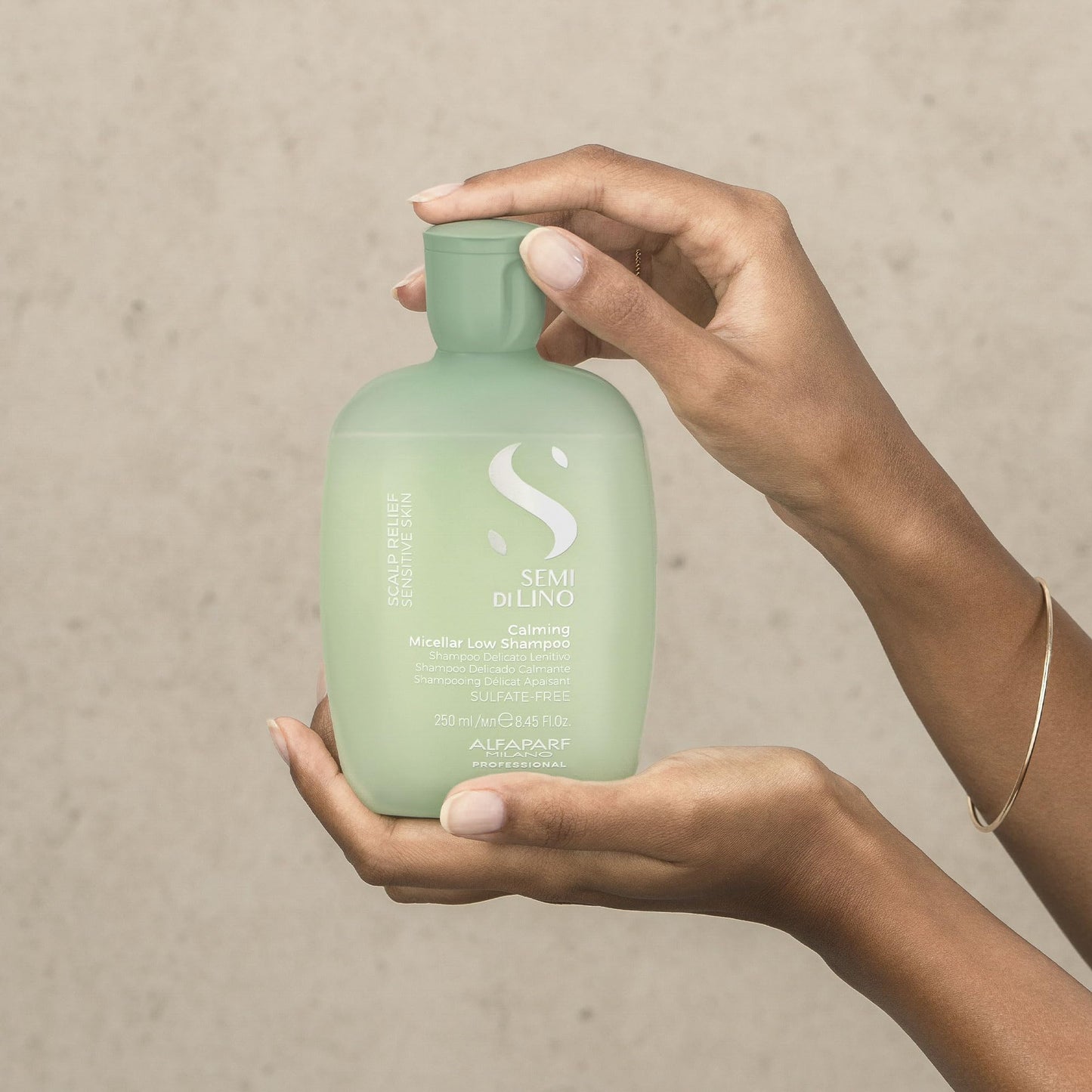 Alfaparf Milano Semi Di Lino Scalp Relief Low Shampoo for Sensitive Skin - Sulfate Free Shampoo - Soothes, Brings Comfort and Hydrates - Itch Relief - Professional Salon Quality