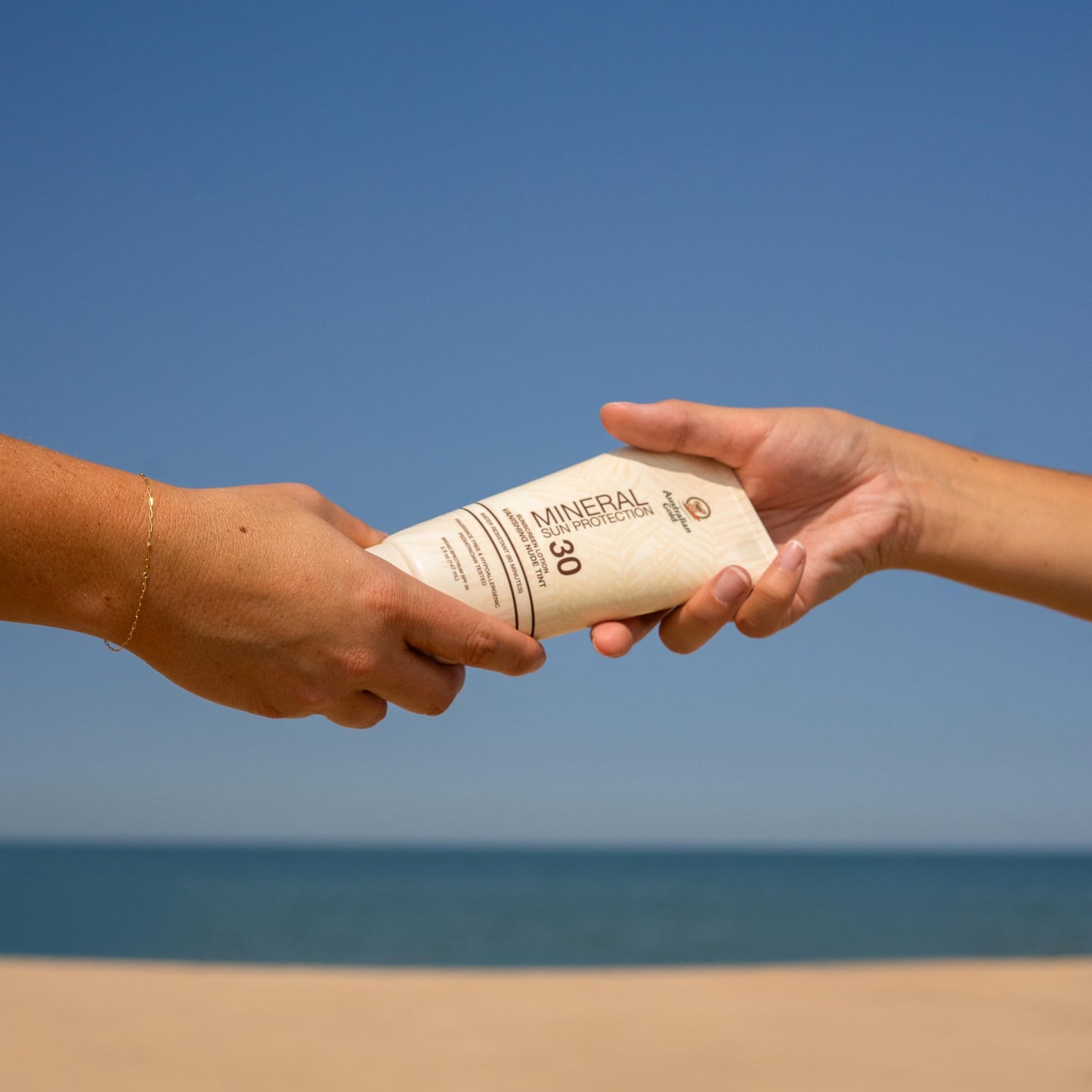 Australian Gold Mineral Tinted Sunscreen, Broad Spectrum, Gentle Protection for All Skin Tones