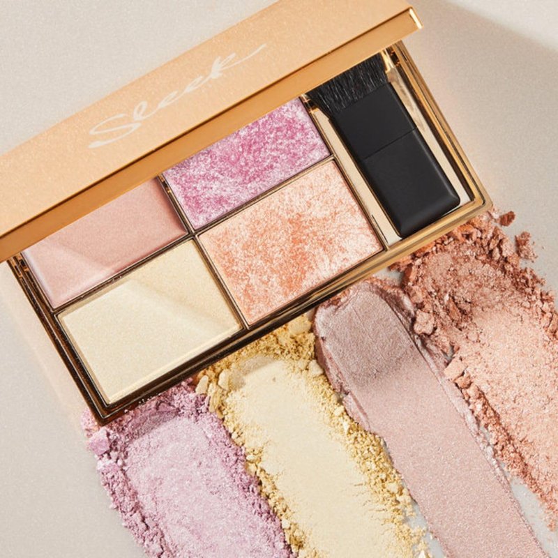 Sleek MakeUP Highlighting Palette, Four Dazzling Shades for a Supercharged Glow, Long Lasting and Lightweight, Intense Colour, Solstice