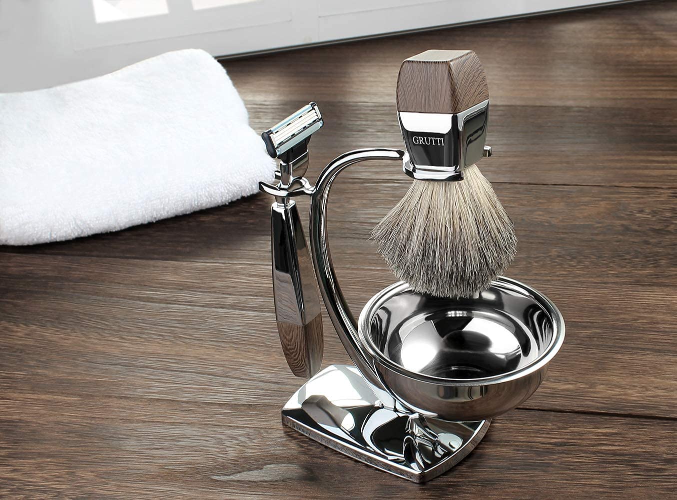 GRUTTI Shaving Kit for Gillette Fusion 5 - Magnetic Bowl, Stand & Synthetic Brush, Fits Fusion5 Refill Blades with Space-Saving Organizer - Gift for Dad