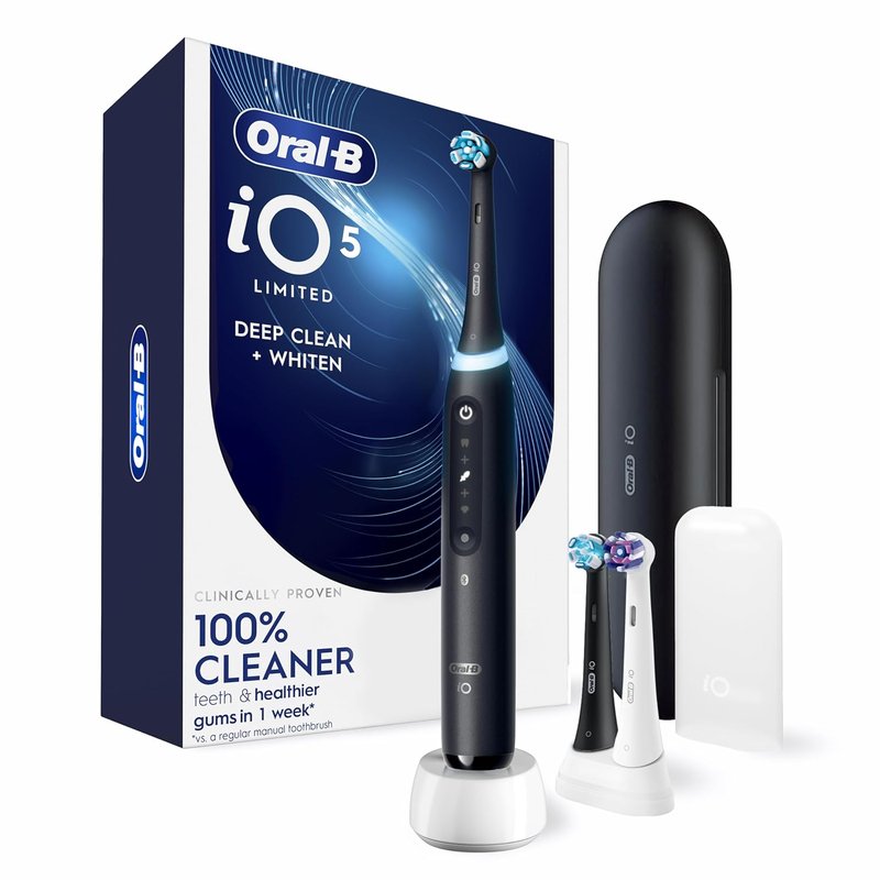 Oral-B Rechargeable Electric Toothbrush - iO5 Deep Clean & Whiten, 5 Modes, Visual Pressure Sensor | Black, Travel Case, 3 Heads