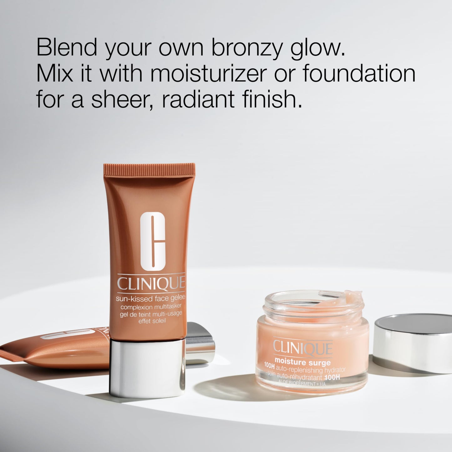Clinique Sun-Kissed Face Gelee Complexion Multitasker Bronzing Drops | Skin Tint & Liquid Bronzer, 1 Fl Oz
