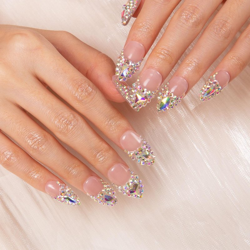 LOVFUL Press on Nails Citrus Bloom | Handmade with Full Covered Crystals | Reusable Fake Nails | Almond Regular 1.0 in | H209-M