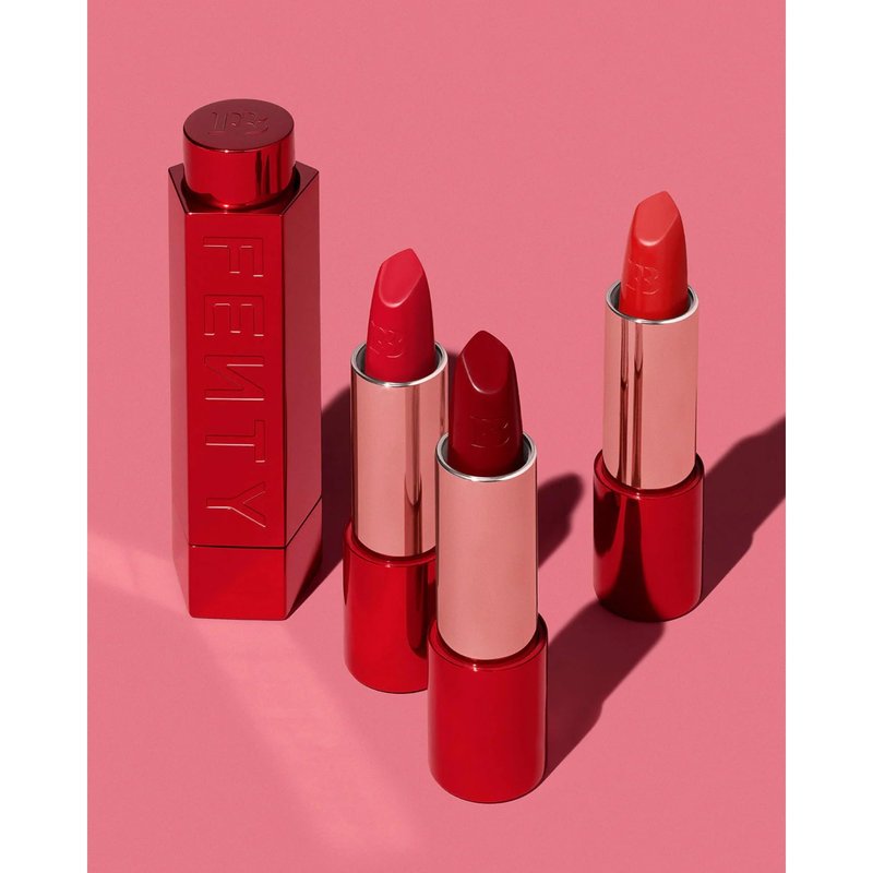 FENTY BEAUTY by Rihanna Icon Semi-Matte Lipstick Refill – Kissin’ Kutie, Refillable Lip Color, Longwear Lightweight Lipstick, High-Pigment Formula with Hyaluronic Acid, Vitamins C & E, 3.8g / 0.134oz