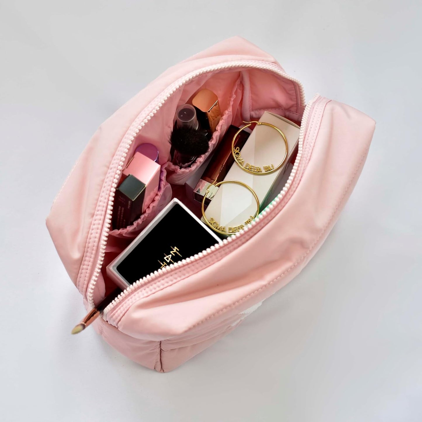 Gamma Phi Beta Makeup Bag - Puffer Style Travel Cosmetic Bag with Zipper Closure | Ideal Sorority Gifts for Women