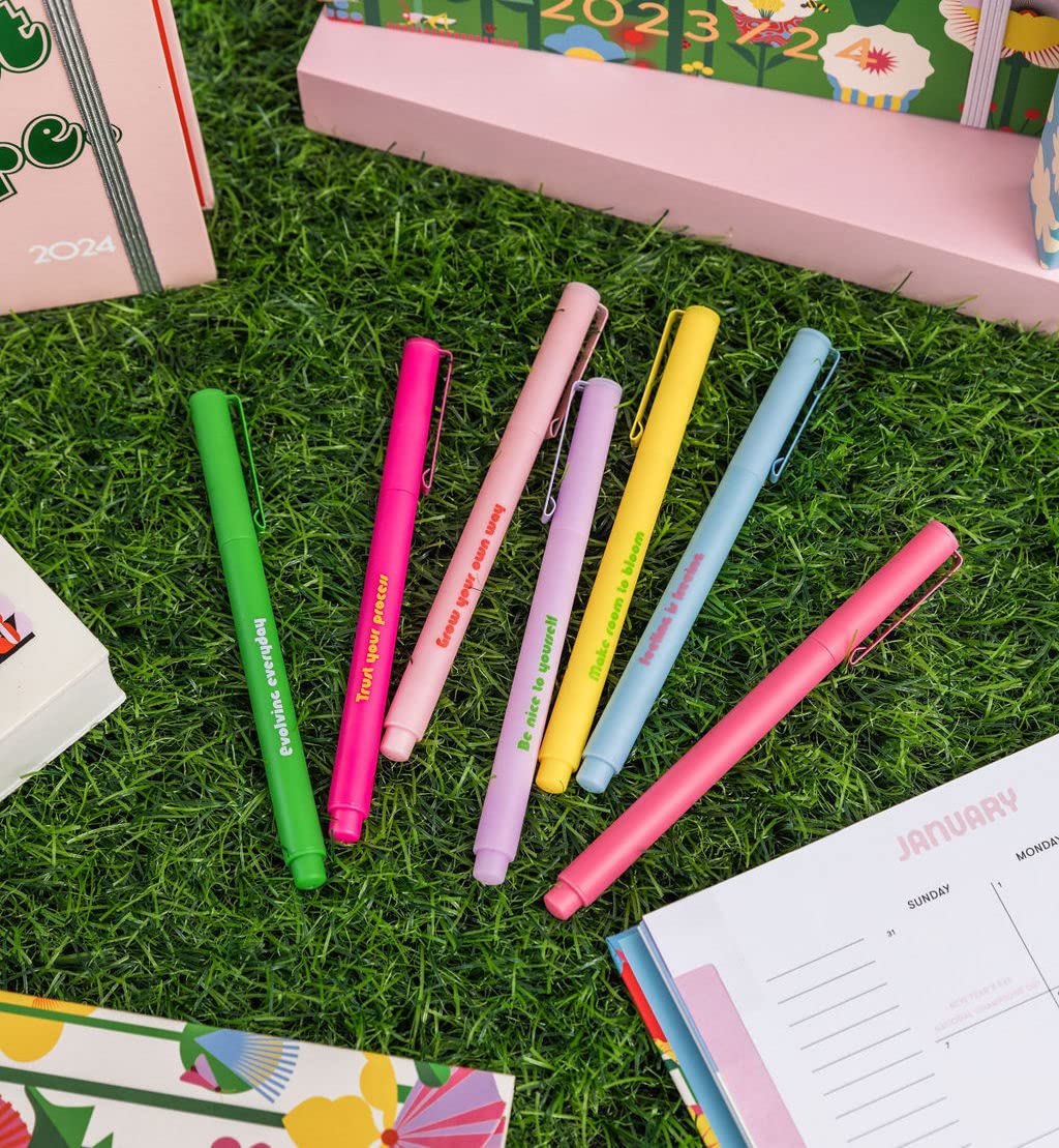 ban.do Set of 8 Fine Felt Tip Pens, Rainbow Colors