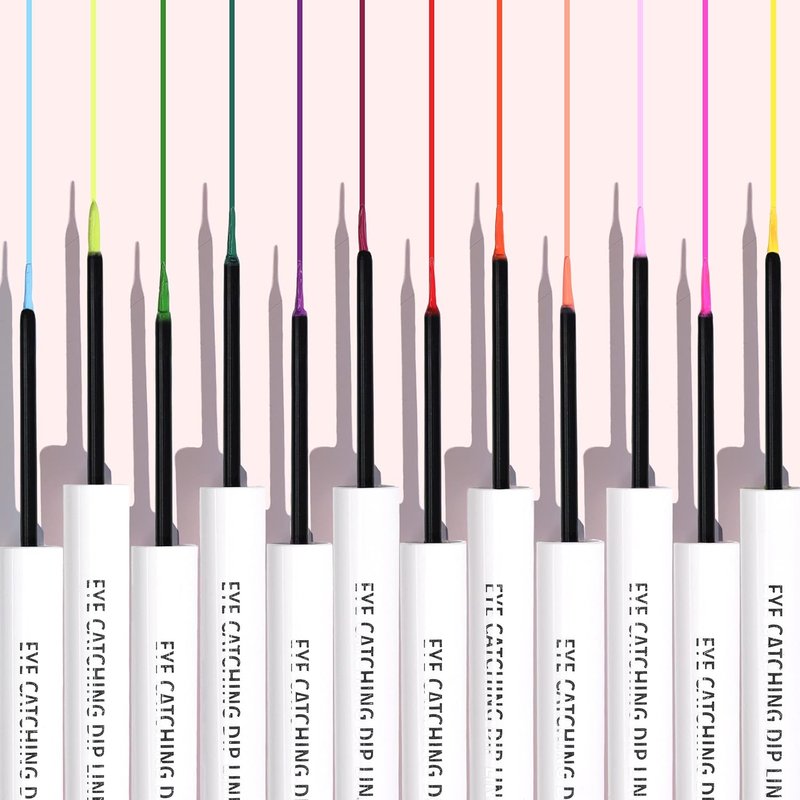 Moira Dip Eyeliner - Eye-Catching Red Liquid Liner for Bold Looks | 013